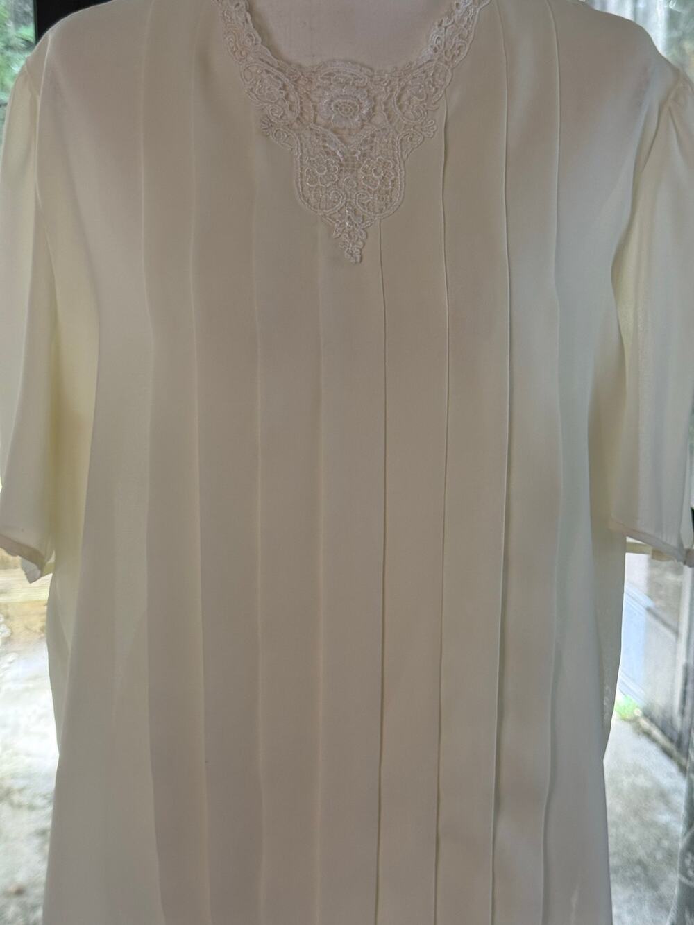Susan Hutton size 12 cream lace blouse romantic vintage coquette prairie top